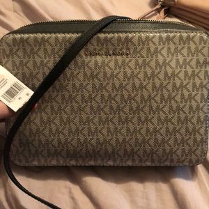 Michael Kors Crossbody